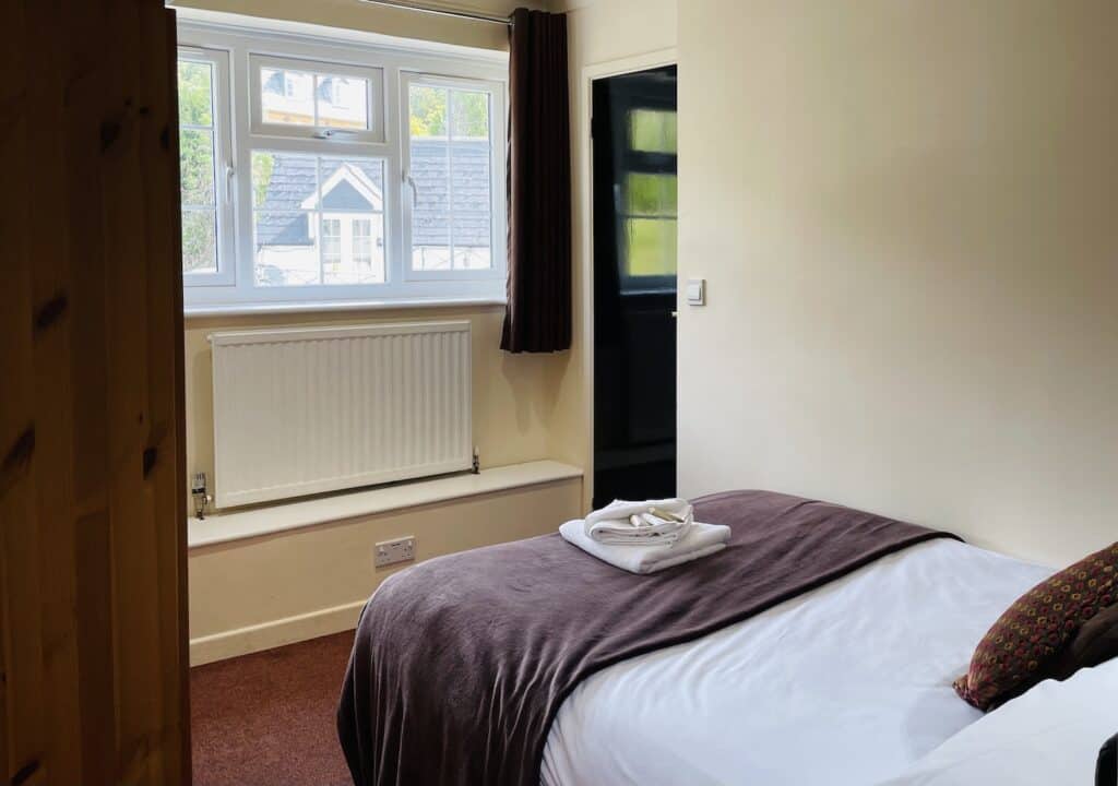 Old Pound Inn - Langport - Accommodation - A Single Room